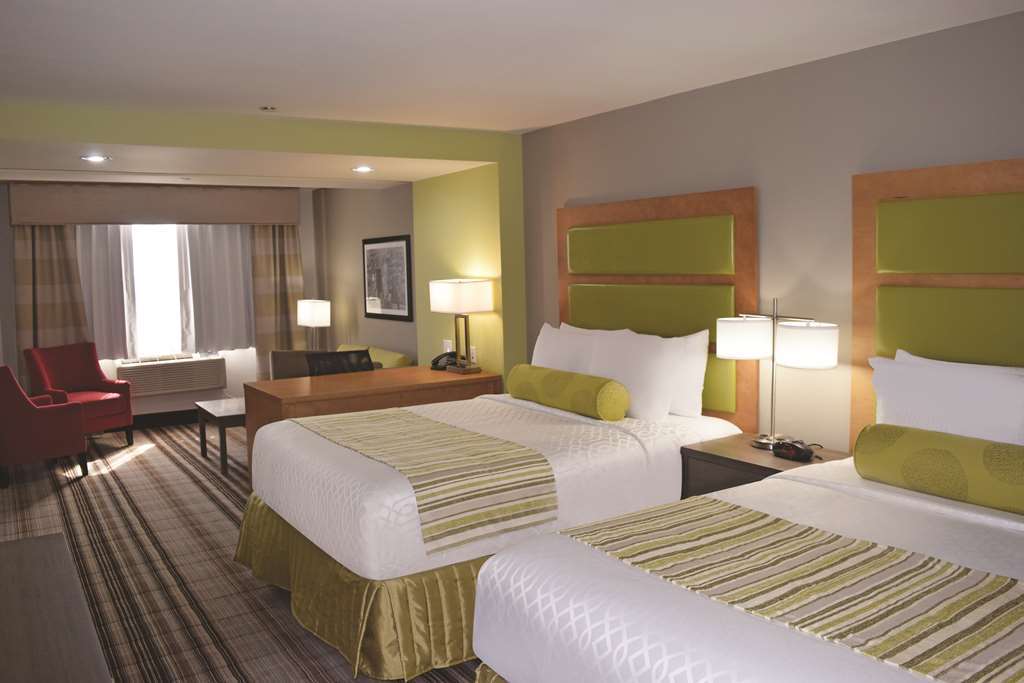 La Quinta Inn & Suites Far Rockaway - Beach Hotel New York Oda fotoğraf